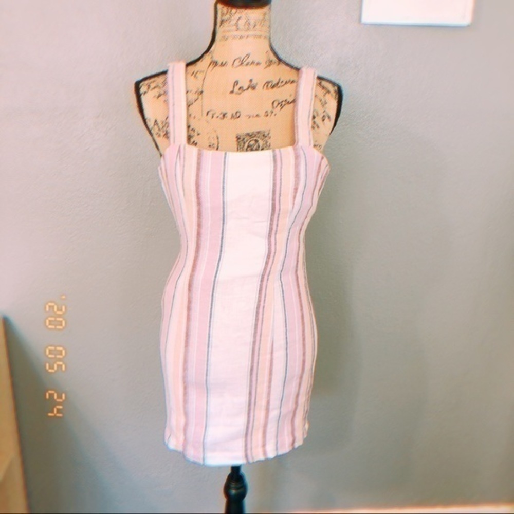 ✨ 𝗡𝗲𝘄 ✨ Strip Mini 90s dress - Picture 5 of 10